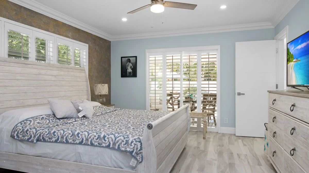 Primary bedroom suite